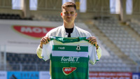 náprstek tw FxhooVUXsAIU0Gw